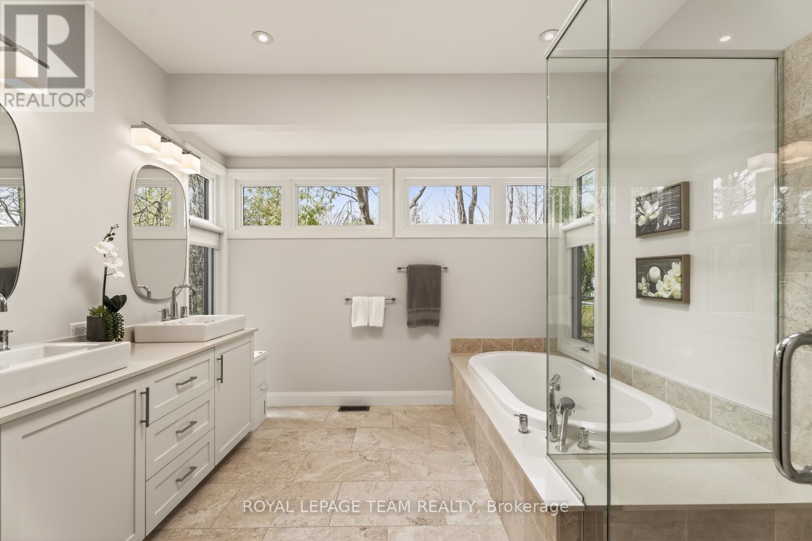 17 KAYMAR DRIVE - 30