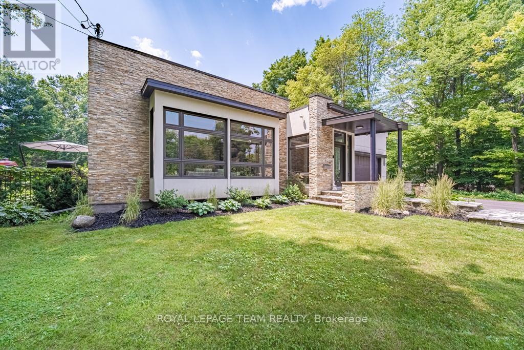 17 KAYMAR DRIVE - 45
