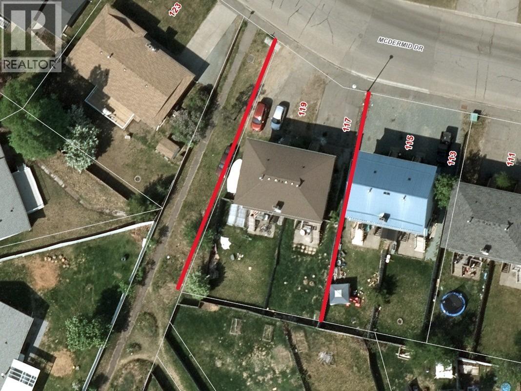 Primary bedroom of 117 119 MCDERMID DRIVE · Prince George, BC