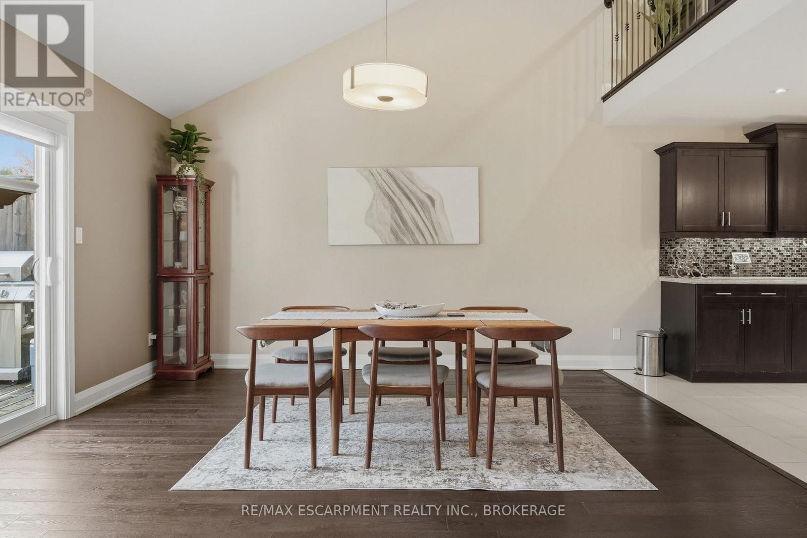 #26 7 GIBSON PLACE - 13