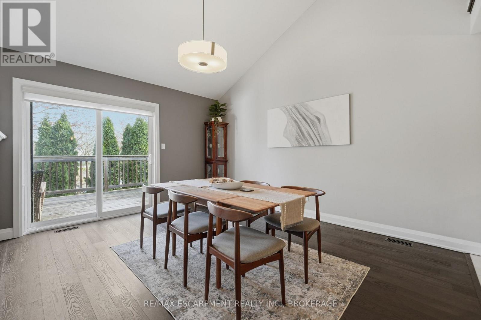#26 7 GIBSON PLACE - 14