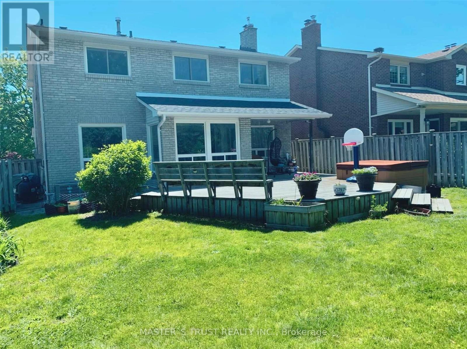 112 KRIEGHOFF AVENUE — photo 16