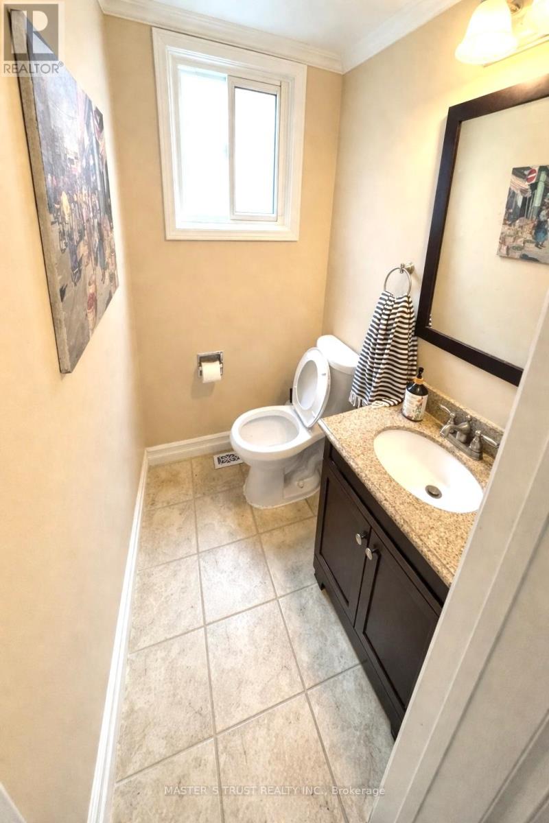 112 KRIEGHOFF AVENUE — photo 4