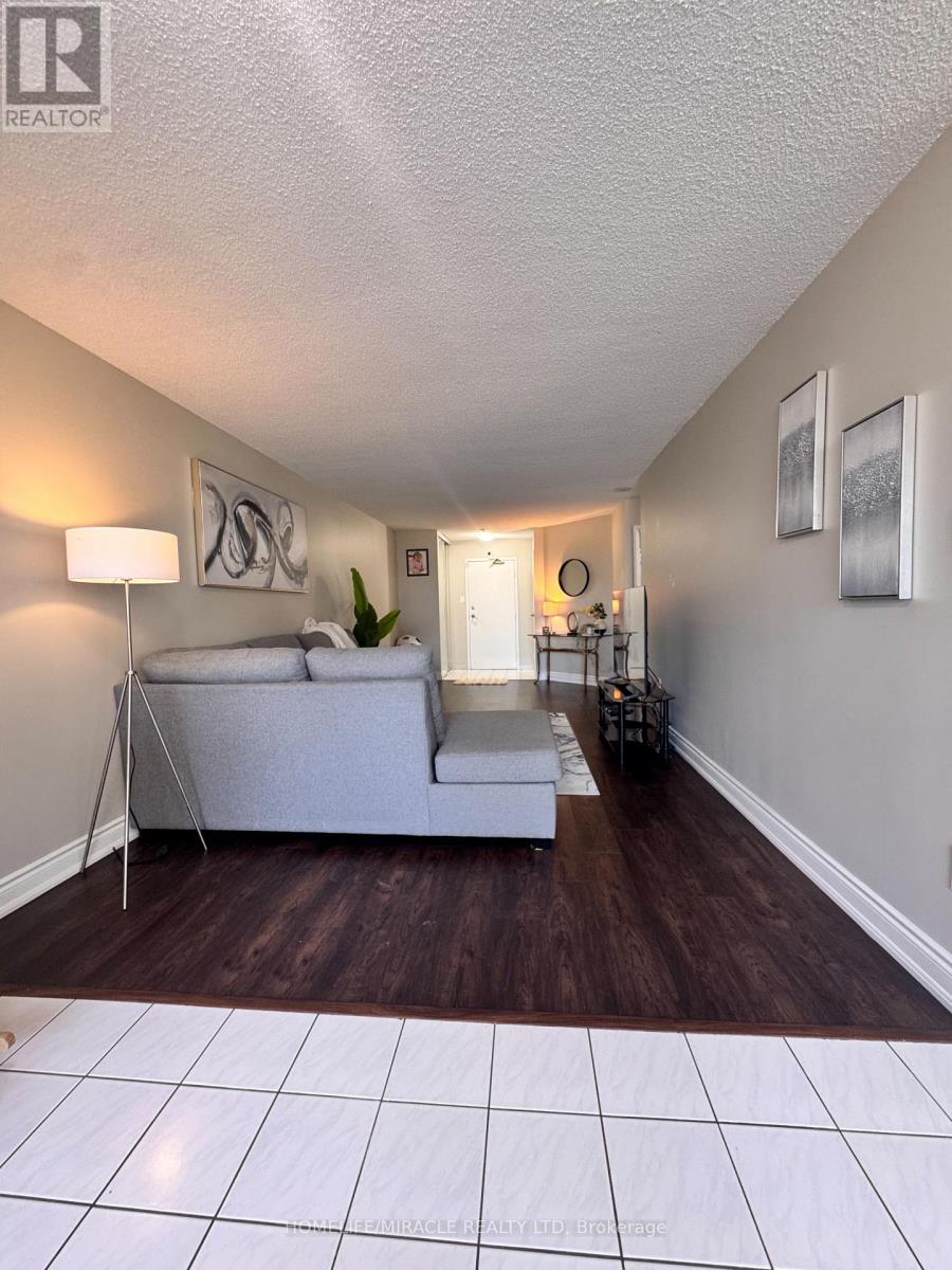 #214 1 ROWNTREE ROAD - 4