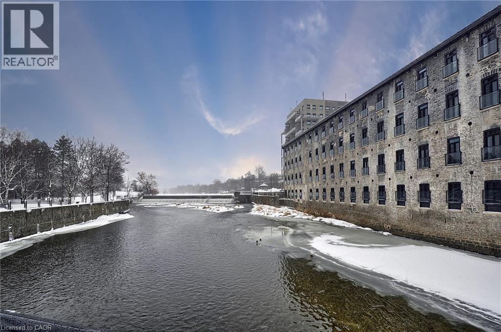 19 GUELPH Avenue Unit# 412, Cambridge, Ontario, N3C1A2 — Photo 37