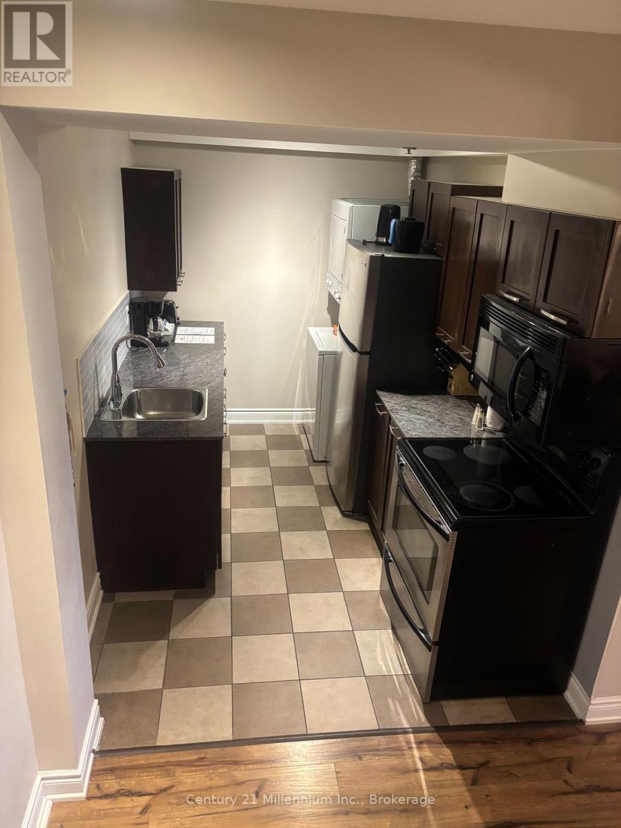 #2307 9 HARBOUR STREET E - 12