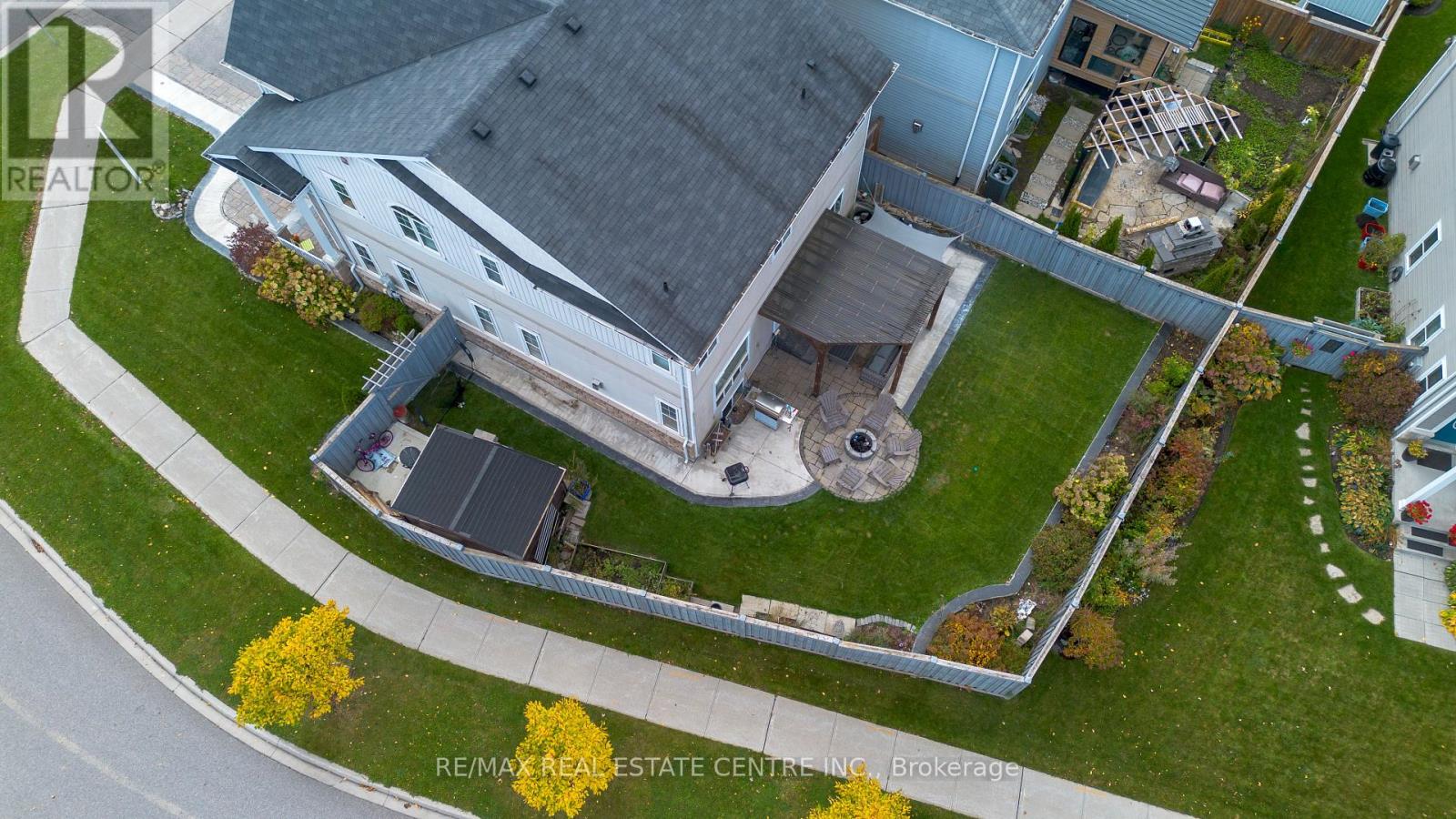 417 TANSLEY STREET — photo 46