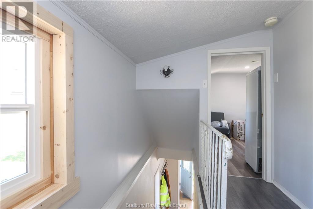 1233 Notre Dame Avenue, Sudbury, Ontario, P3A2T8 — Photo 5