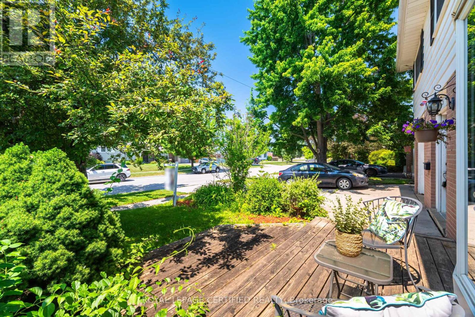 5 STOCKMAN CRESCENT - 38