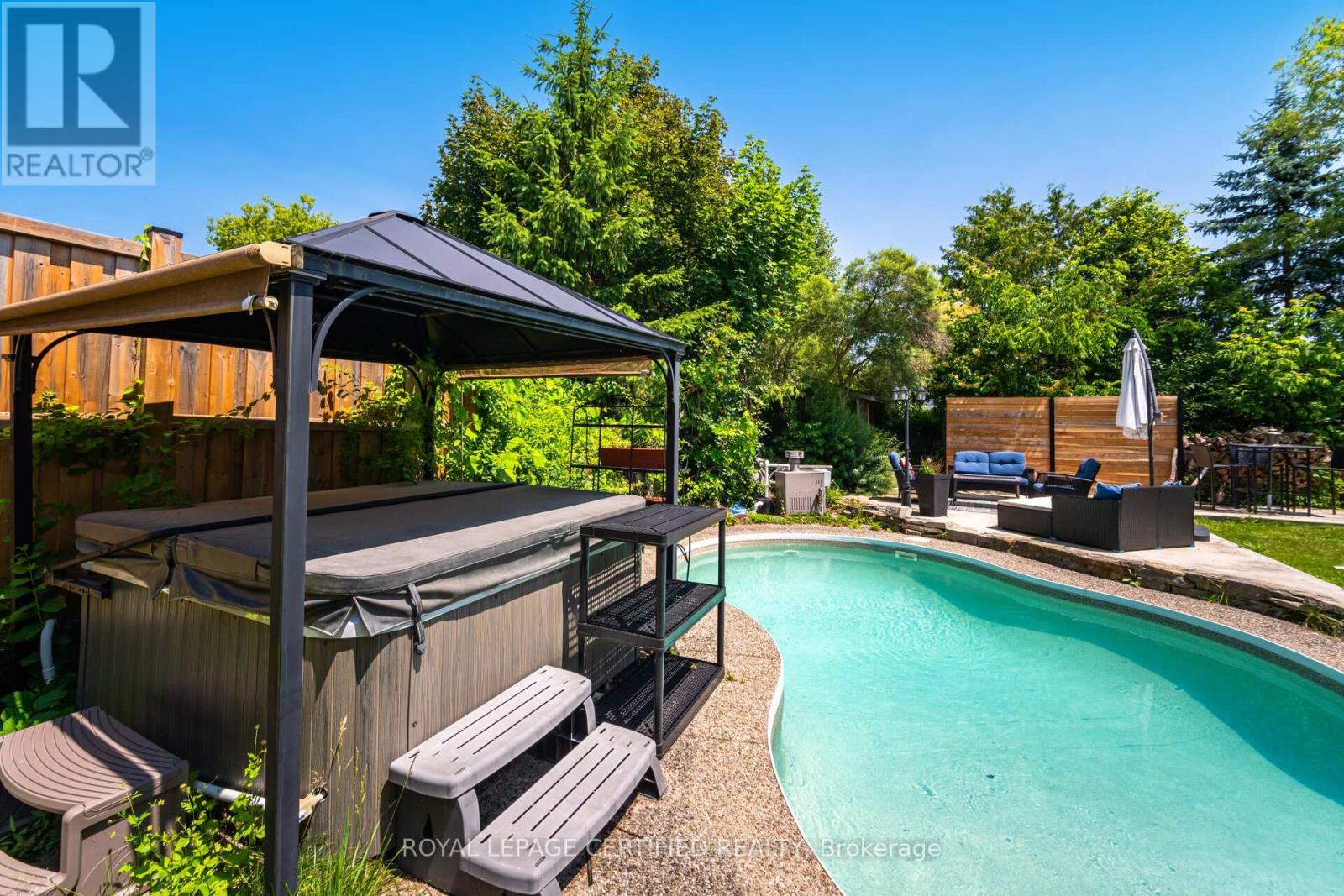 5 STOCKMAN CRESCENT - 41