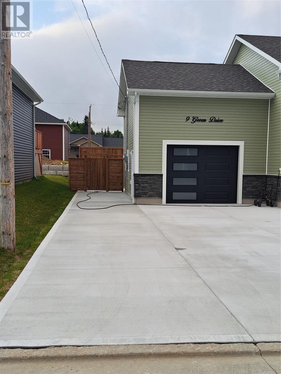 9 Green Drive - Image 2