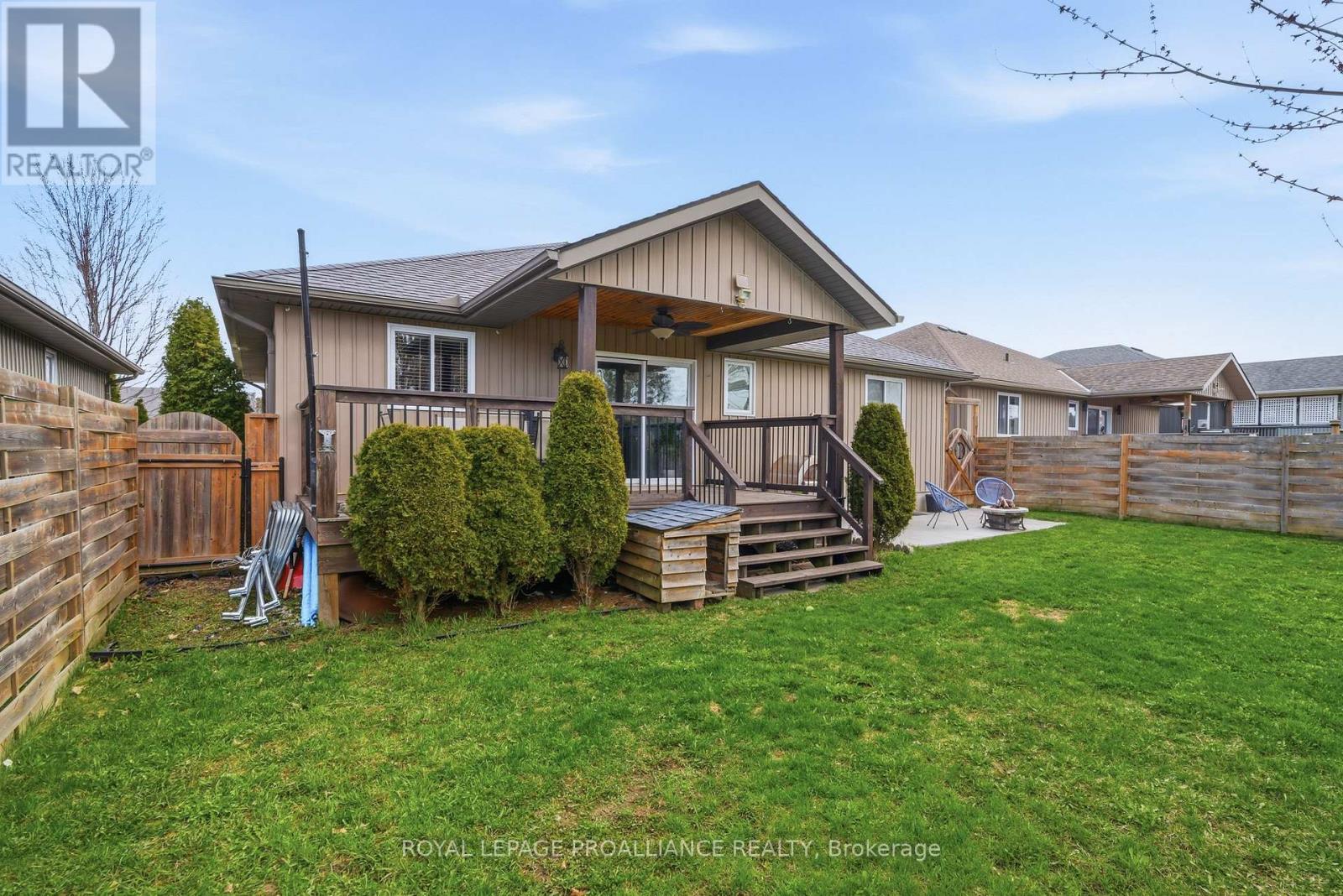 6 ASPEN DRIVE - 46