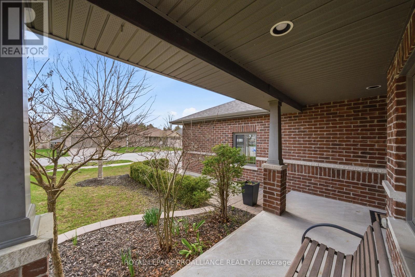 6 ASPEN DRIVE - 6