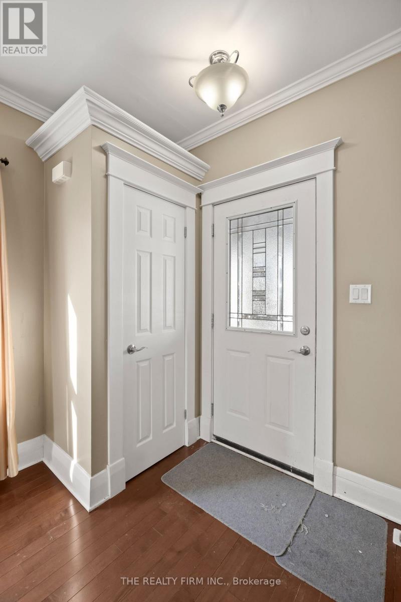 33 TERRENCE STREET — photo 5