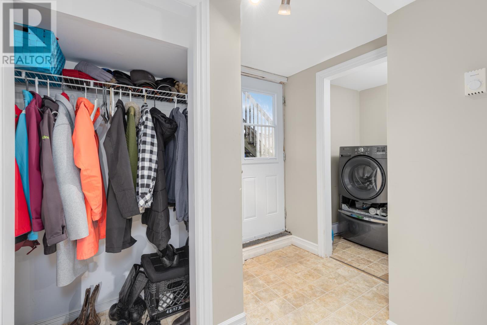 21 Nichol Avenue - 15