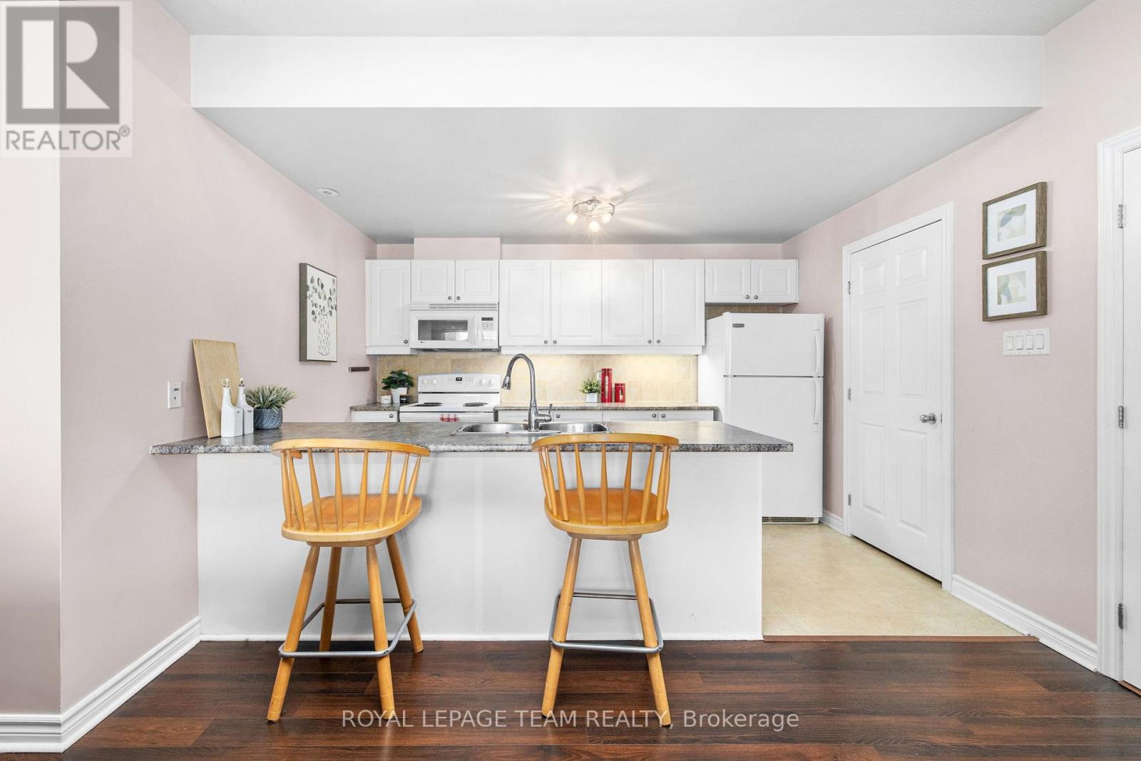 E - 1103 STITTSVILLE MAIN STREET — photo 10