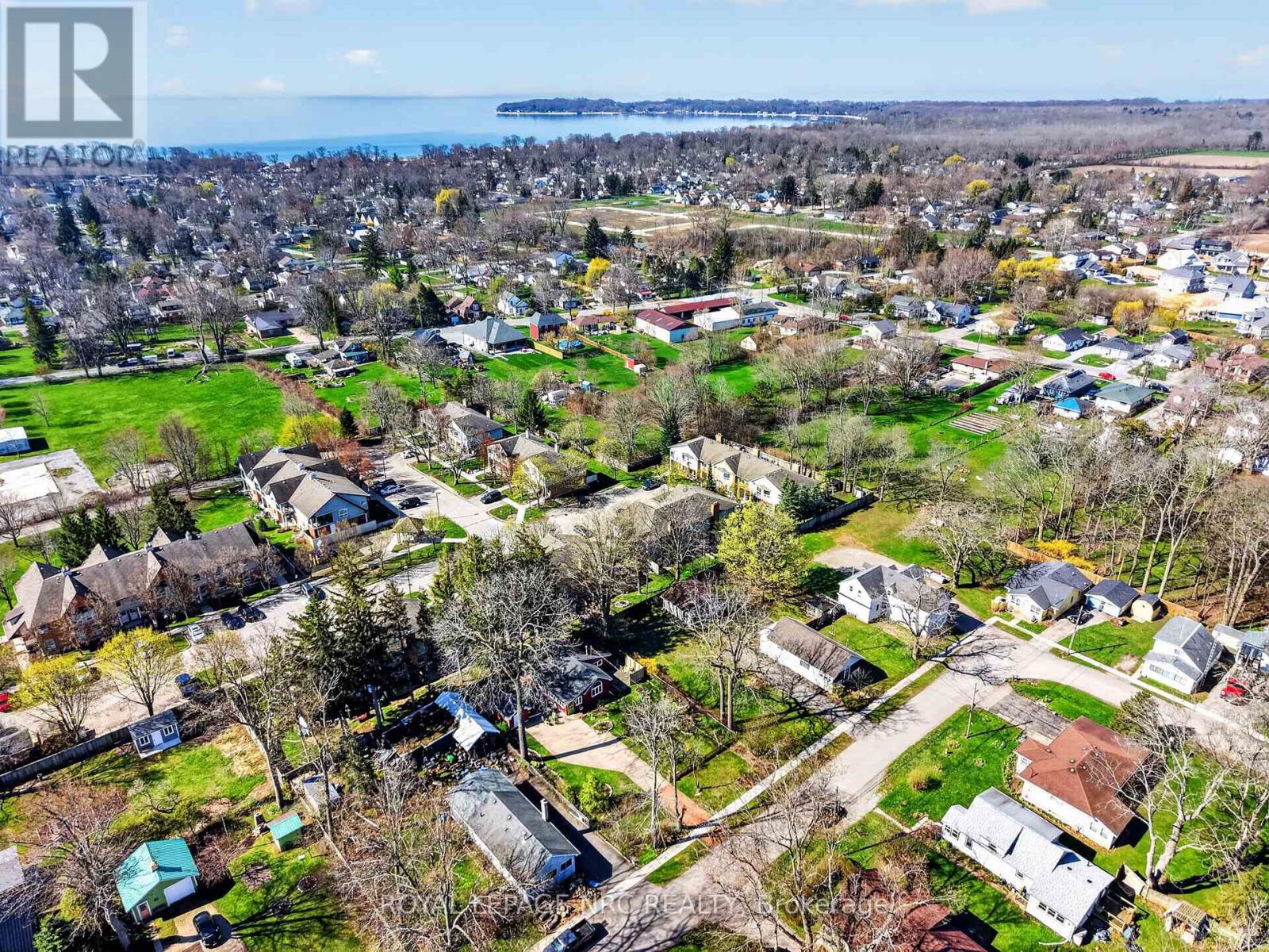 3979 WELLINGTON COURT - 32