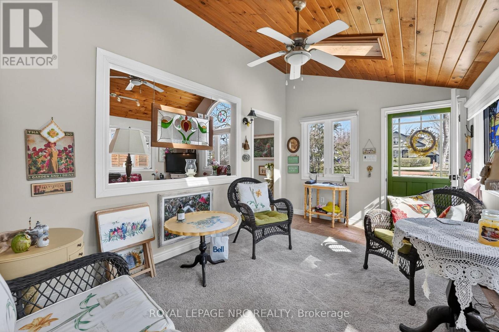 3979 WELLINGTON COURT — photo 8