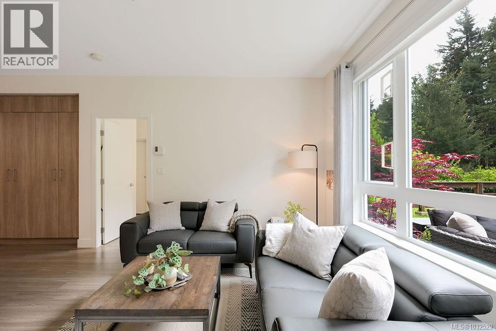 111 960 Reunion Avenue, Langford