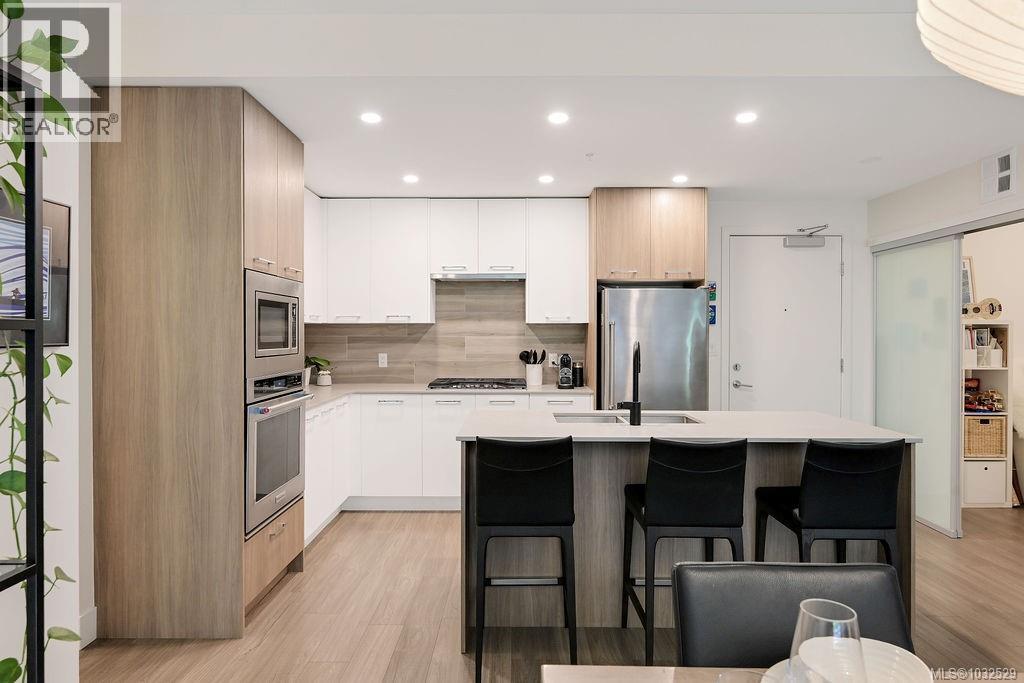 111 960 Reunion Avenue, Langford