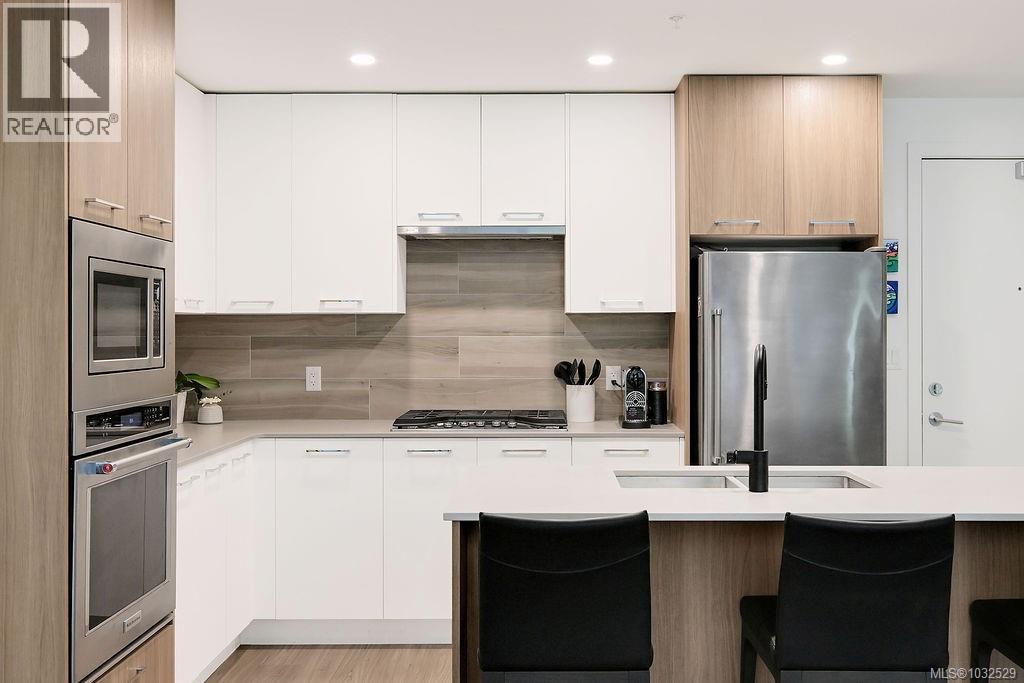 111 960 Reunion Avenue, Langford