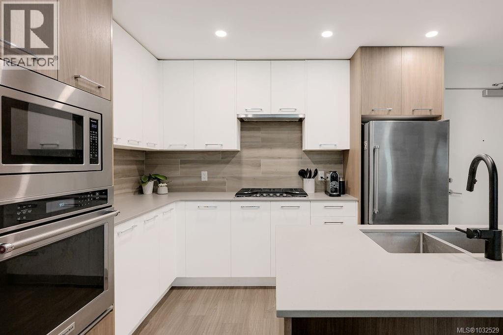 111 960 Reunion Avenue, Langford