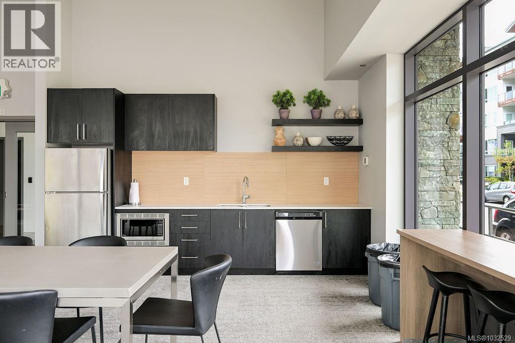 111 960 Reunion Avenue, Langford