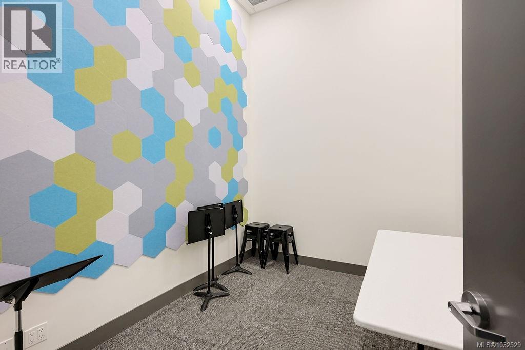 111 960 Reunion Avenue, Langford