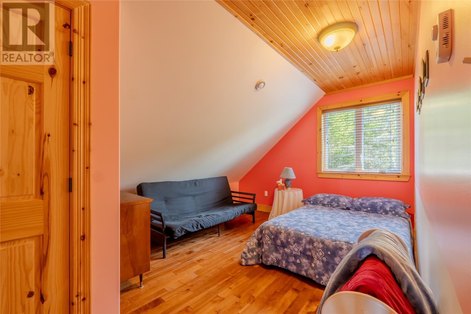 Property photo 28