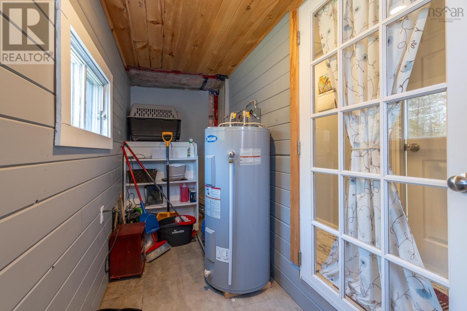 Property 16 of 19 of 337 Highway 334