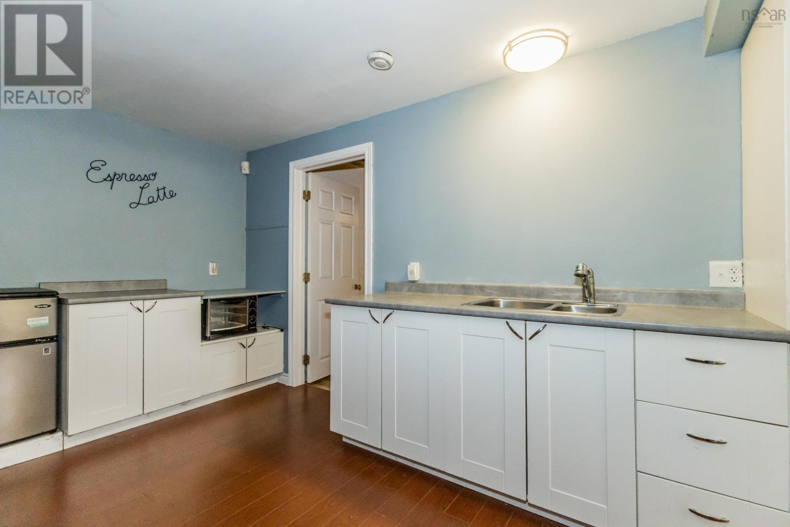 163 Orchard Street - 41