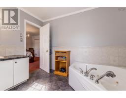 163 Orchard Street, Berwick, NS B0P1E0 Photo 33