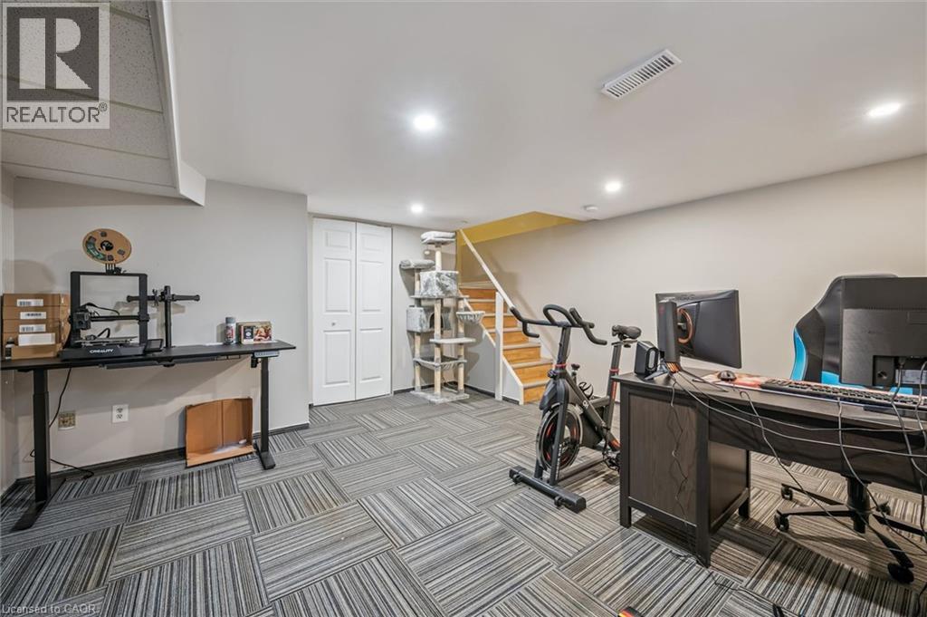 #14 165 GREEN VALLEY Drive - 18