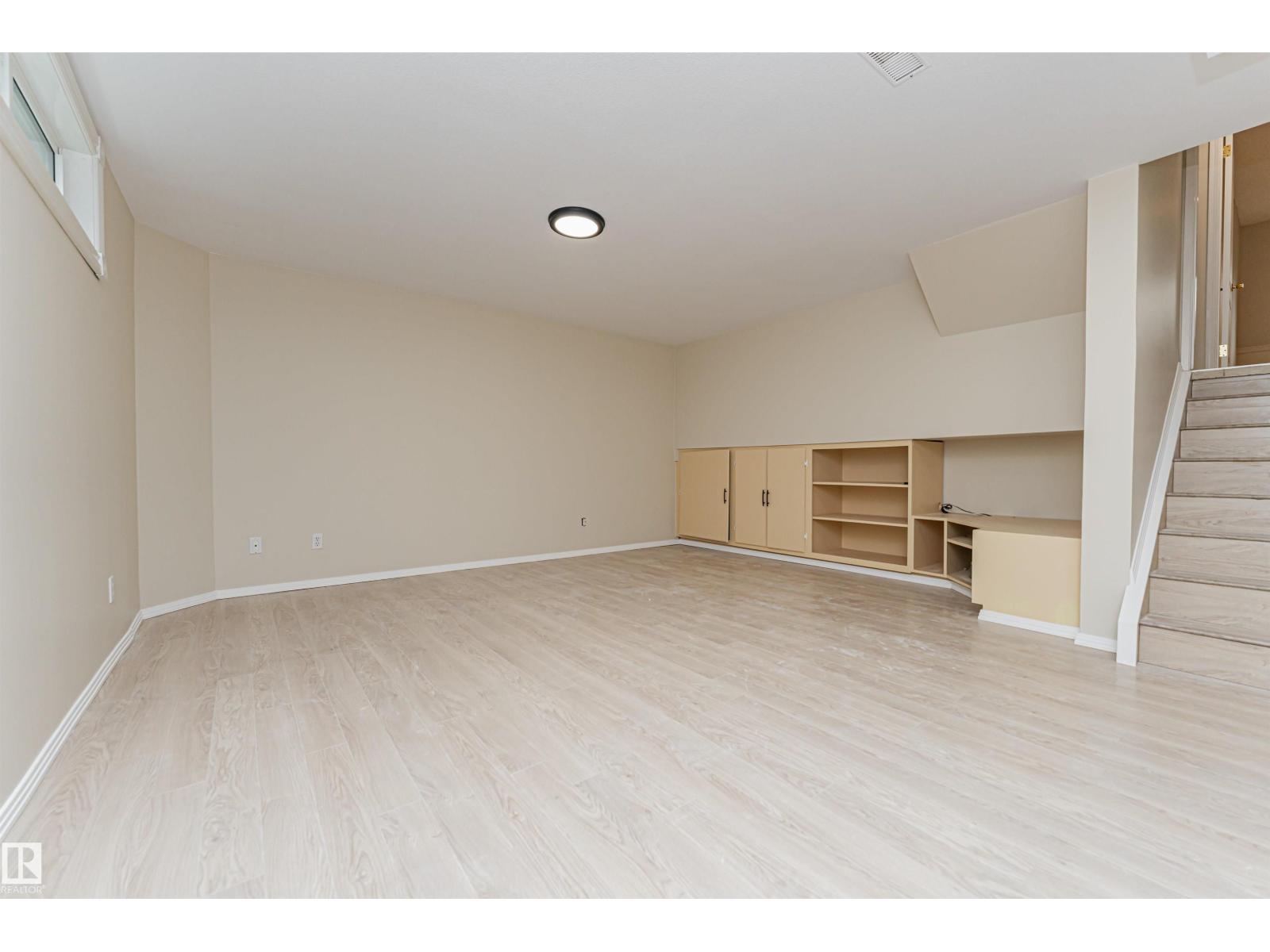 66 COURTENAY DR, Sherwood Park