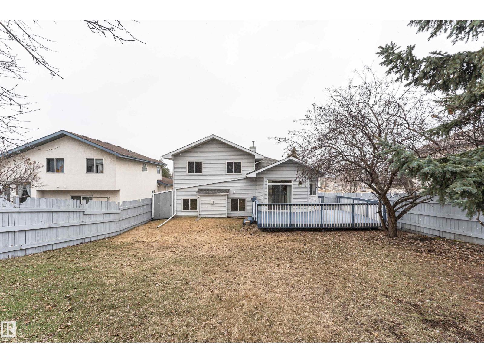 66 COURTENAY DR, Sherwood Park