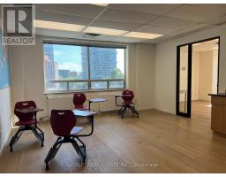 507 - 27 Carlton Street, Toronto, ON M5B1L2 Photo 6