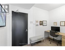 617 - 3018 Yonge Street, Toronto, ON M4N2K8 Photo 6