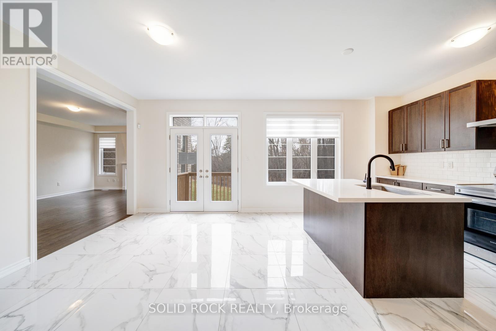 Kitchen and Breakfast Area