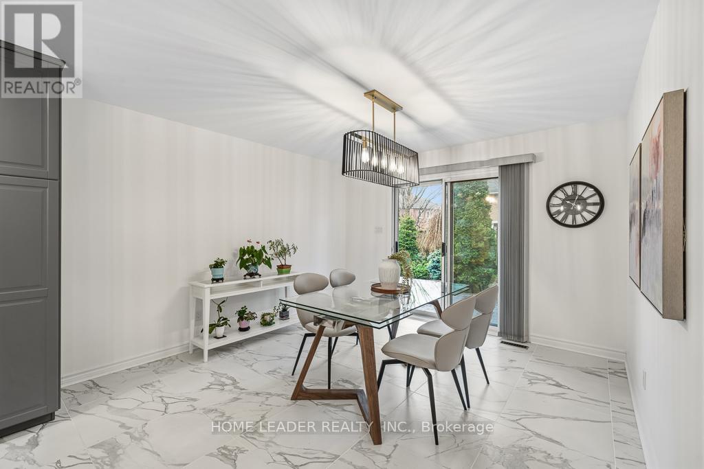 61 KING'S CROSS AVENUE — photo 17