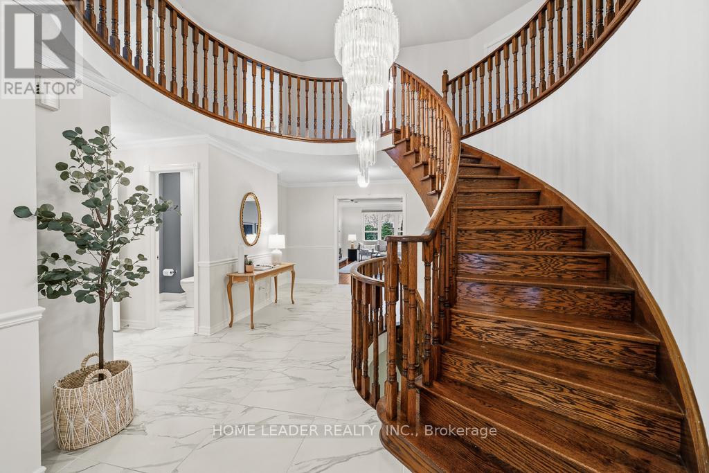 61 KING'S CROSS AVENUE — photo 19