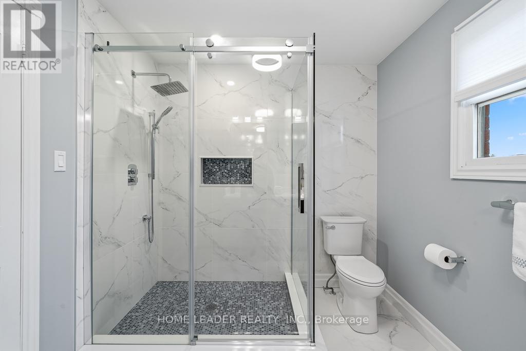 61 KING'S CROSS AVENUE — photo 40