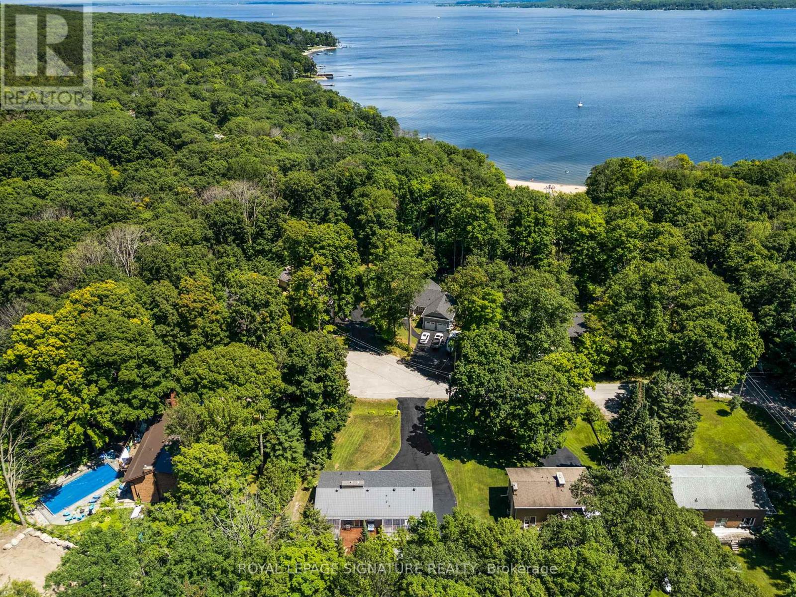 470 PARKVIEW COURT — photo 43