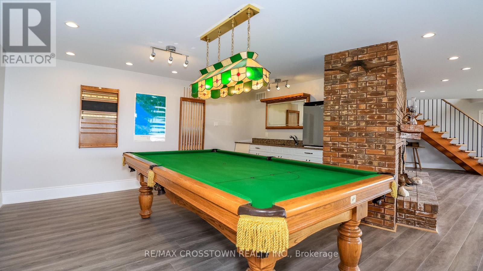 29 GRANDVIEW CRESCENT - 28