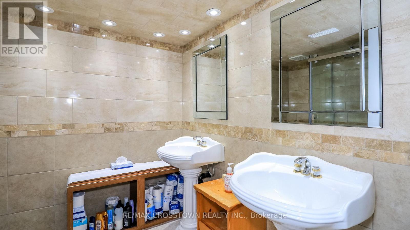 29 GRANDVIEW CRESCENT - 35