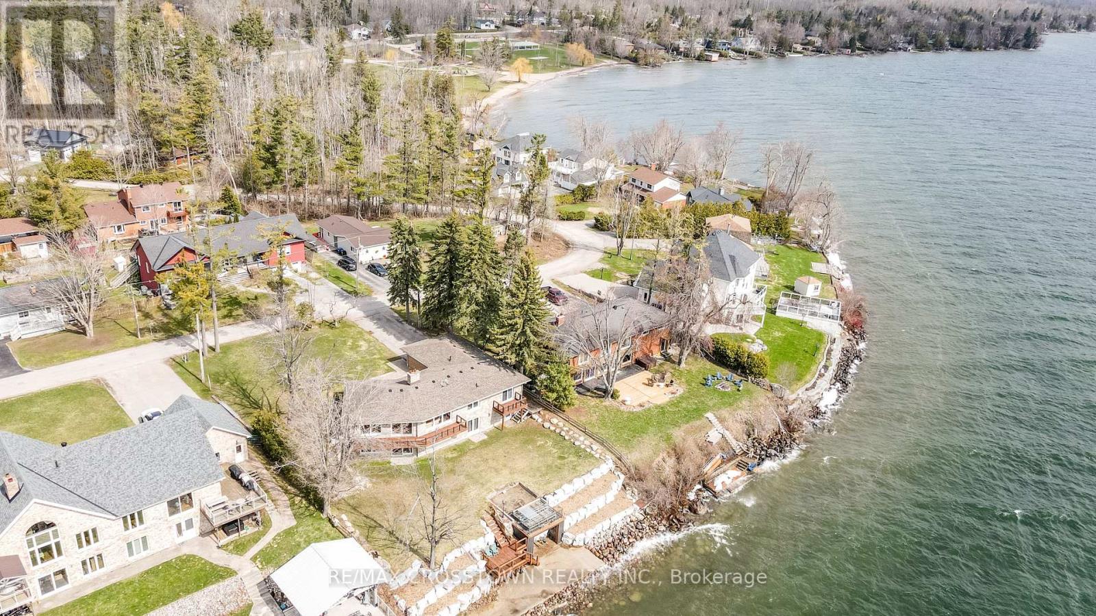 29 GRANDVIEW CRESCENT - 40