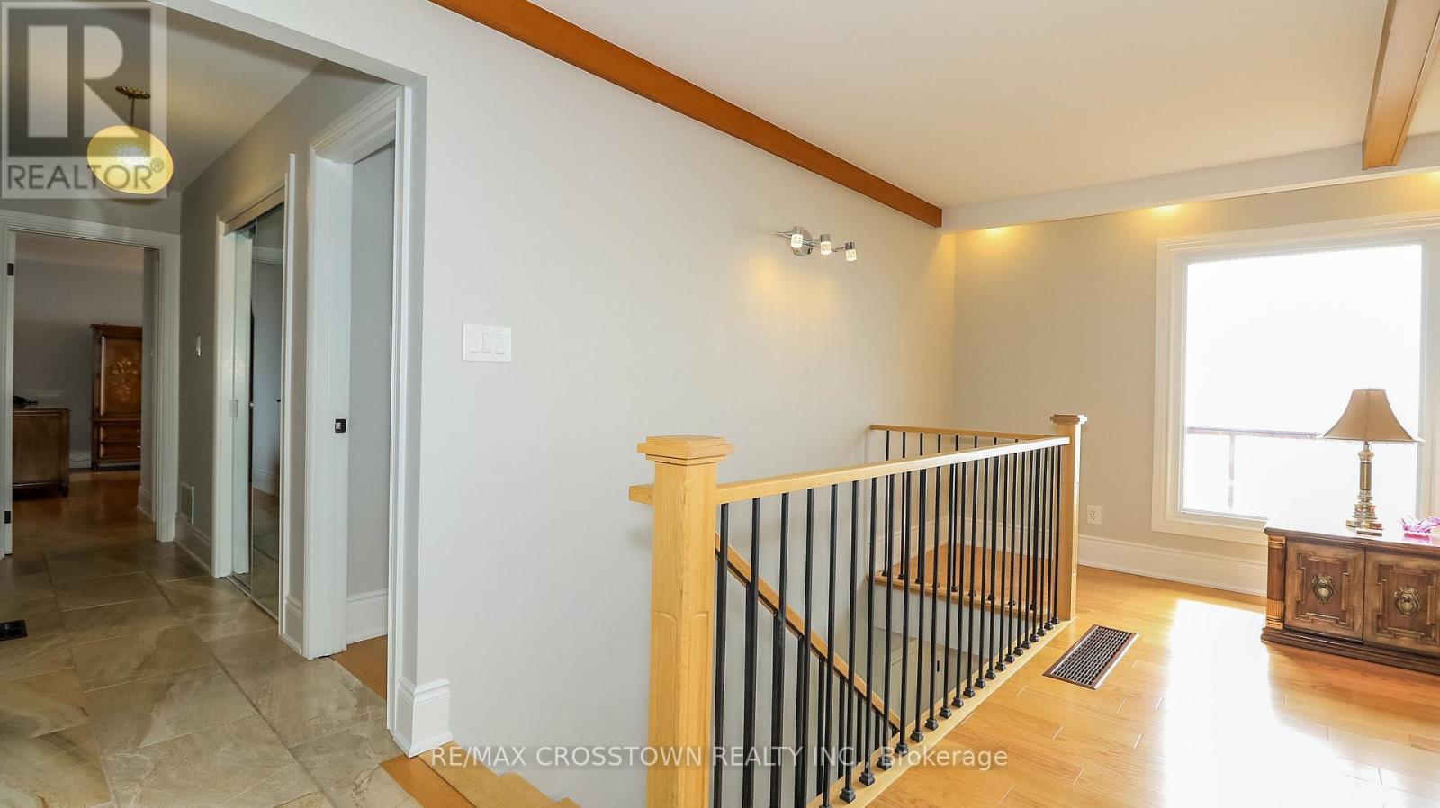 29 GRANDVIEW CRESCENT - 7