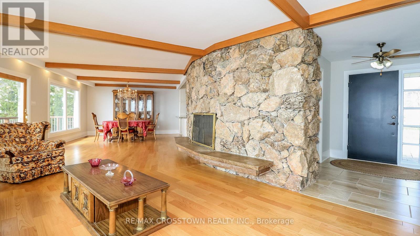29 GRANDVIEW CRESCENT - 8
