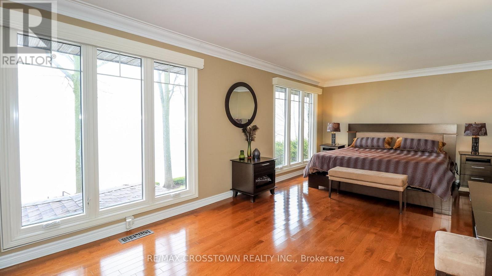 13 GEORGINA DRIVE - 20