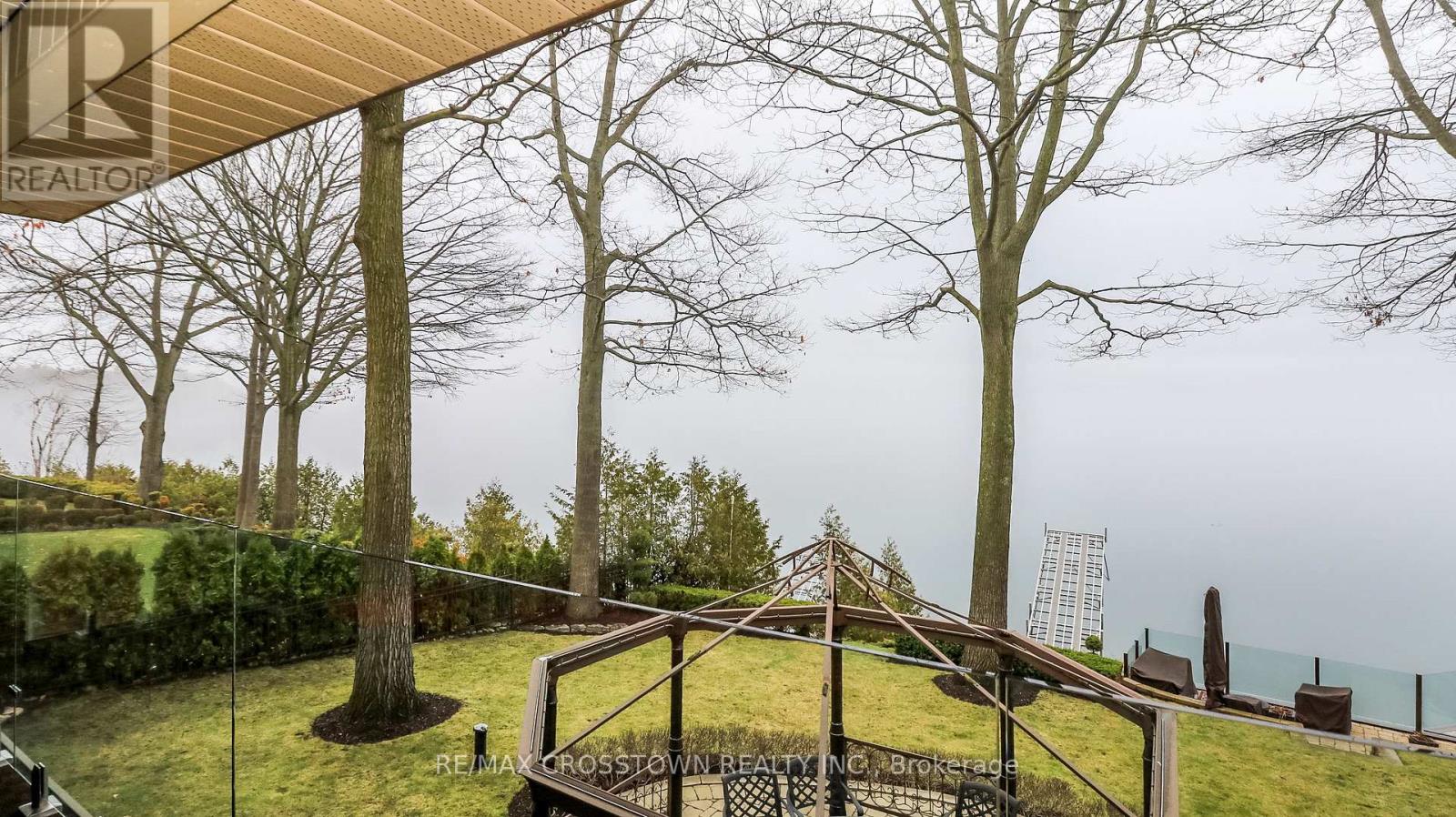 13 GEORGINA DRIVE - 24