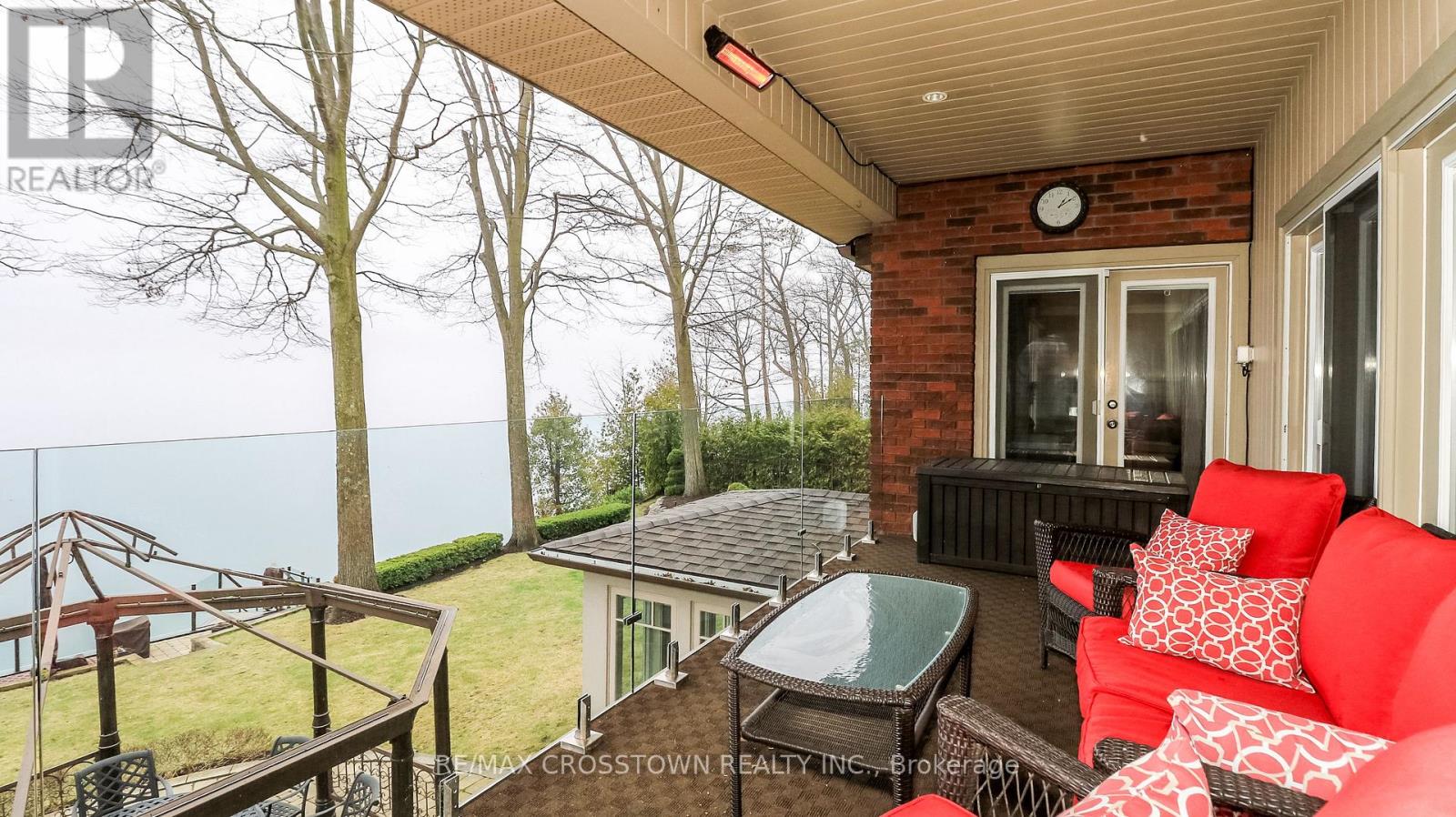 13 GEORGINA DRIVE - 26